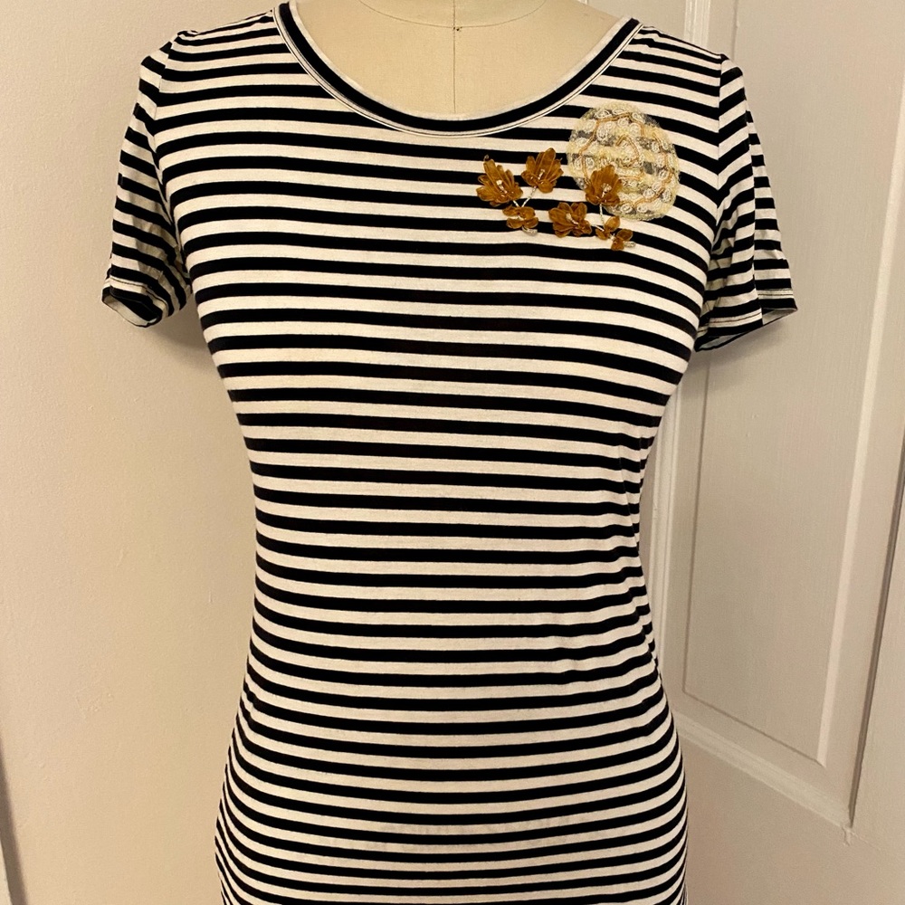 Gap white and black striped shirt with flower embellishment